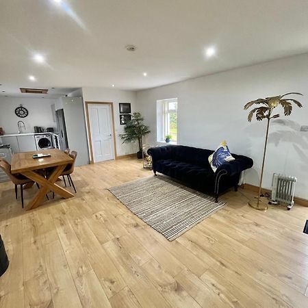 Unique Countryside Stay Dundrod Exteriör bild